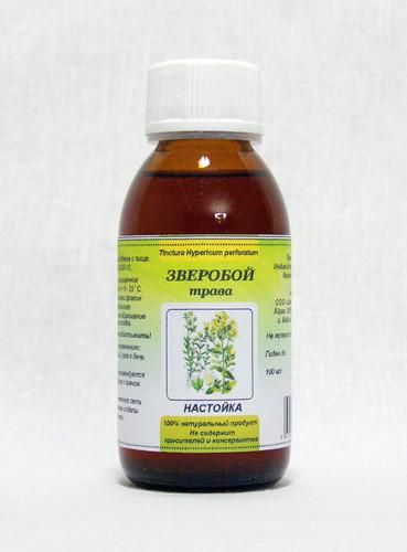 Настоянка звіробою: рецепти приготування в домашніх умовах спиртового цілющого продукту на горілку, самогон та спирту та інструкція по застосуванню
